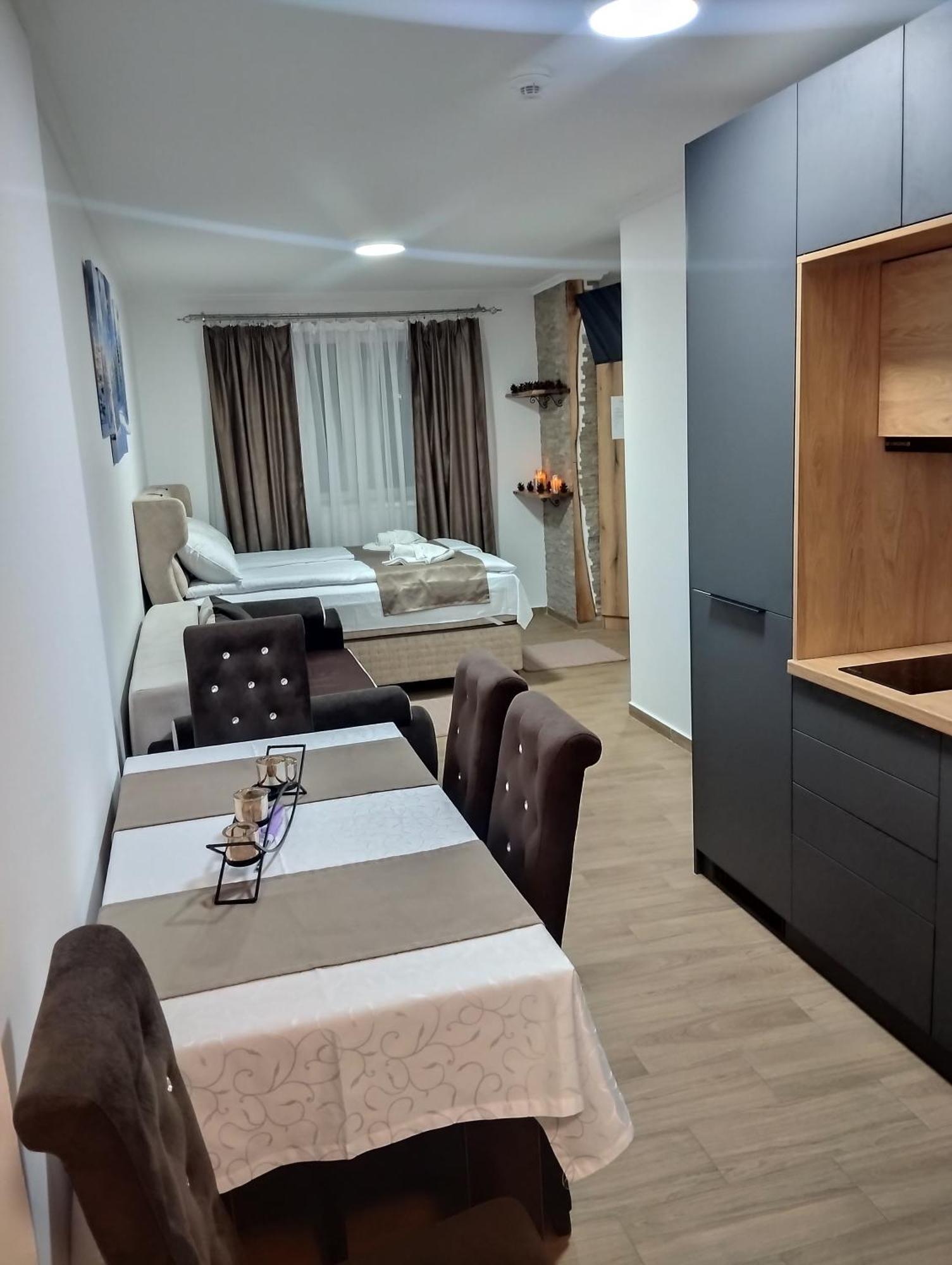 Lela Kop Apartment โคเปานิก ภายนอก รูปภาพ